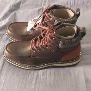 NWT Sonoma Vitalize by Ortholite Glenn Boots, 10